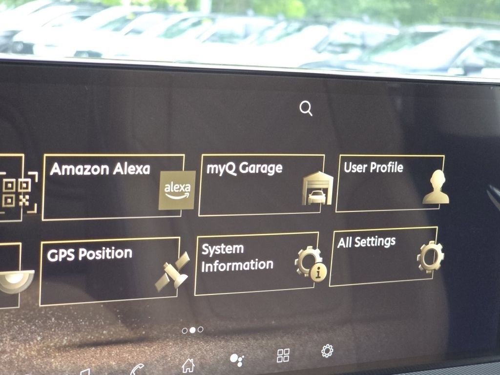 New 2025 INFINITI QX80 Luxe image 9