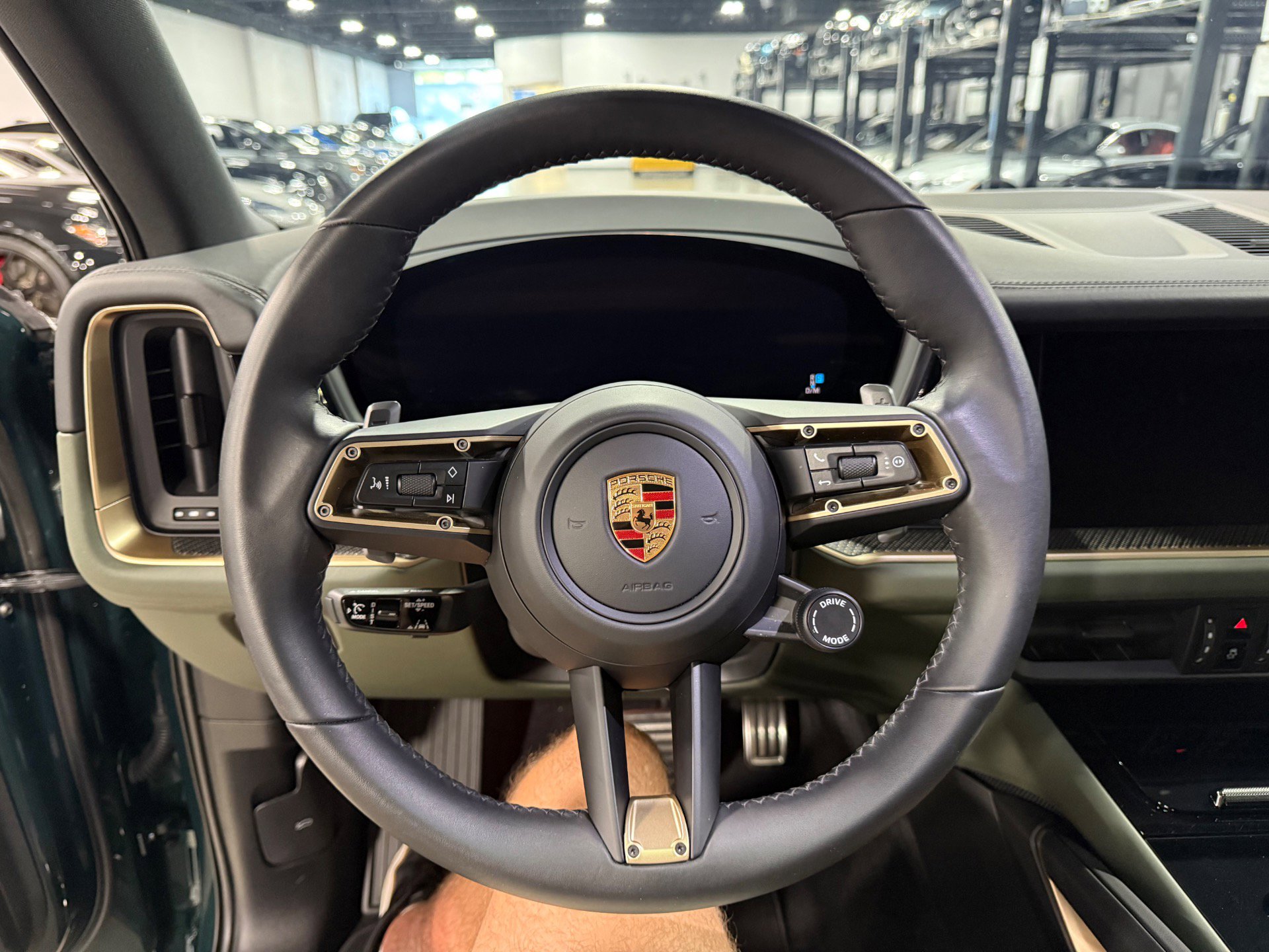 Used 2024 Porsche Cayenne S image 26
