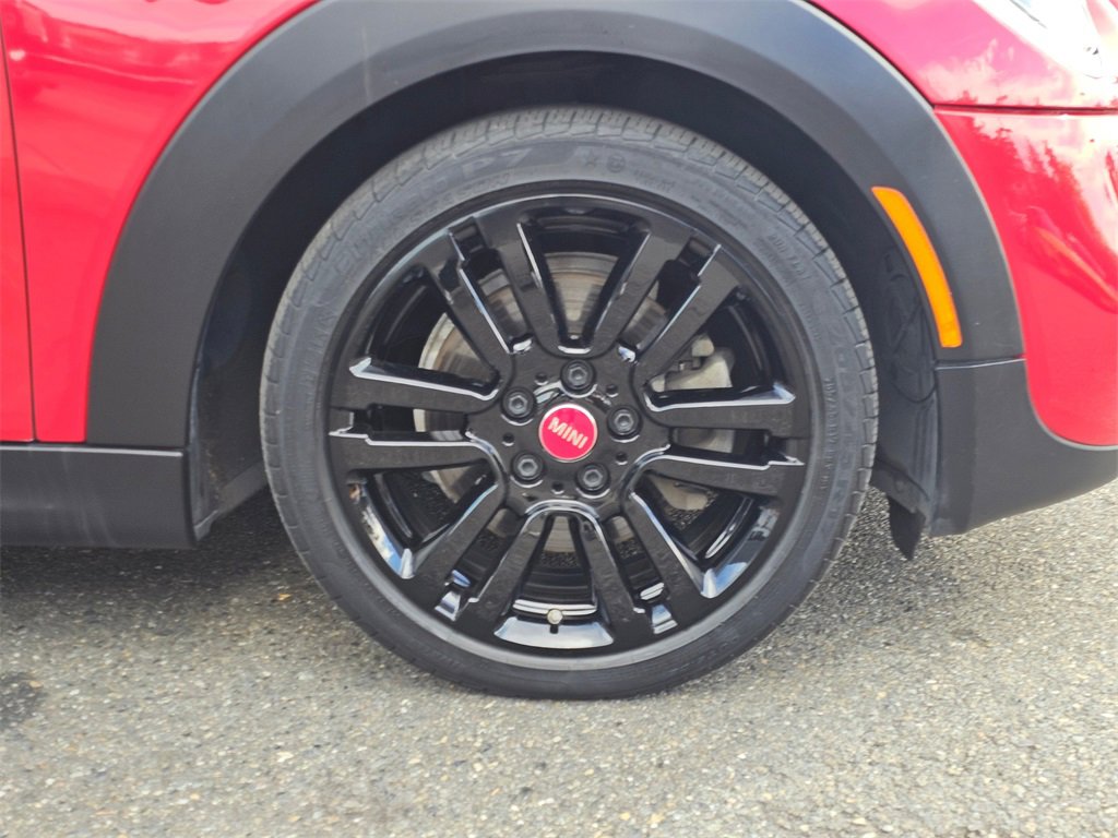 Used 2019 MINI Cooper S w/ Signature Upholstery Package image 10