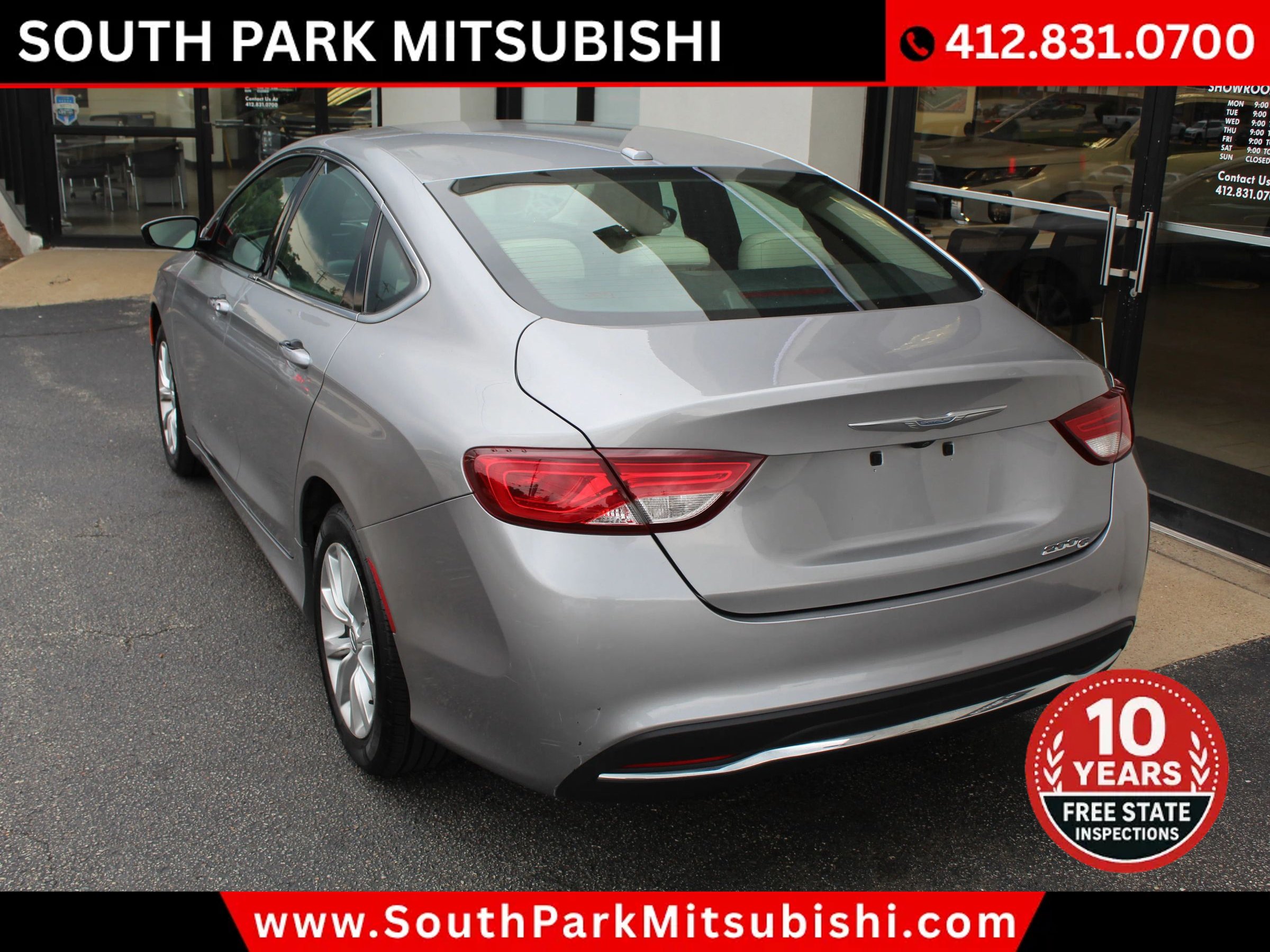 Used 2015 Chrysler 200 C FWD image 7