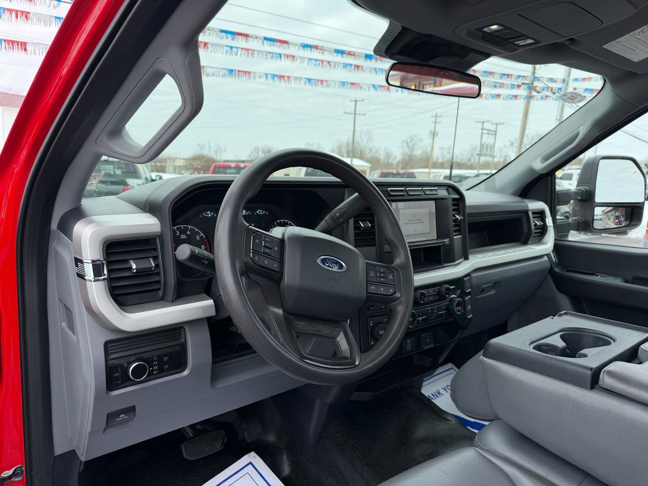 Used 2023 Ford F350 XL AWD/4WD image 9