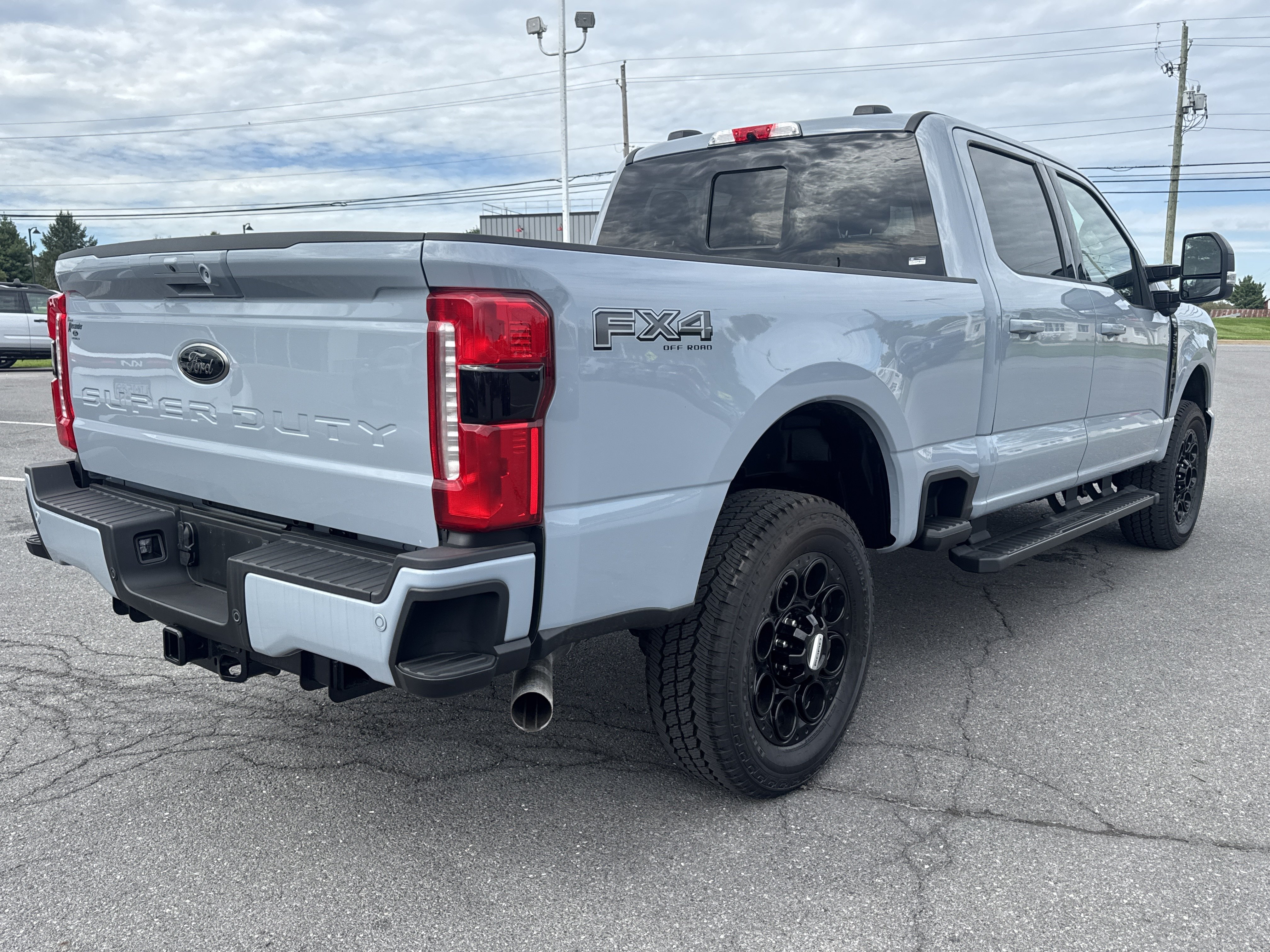 New 2026 Ford F350 Lariat w/ Black Appearance Package AWD/4WD video 3