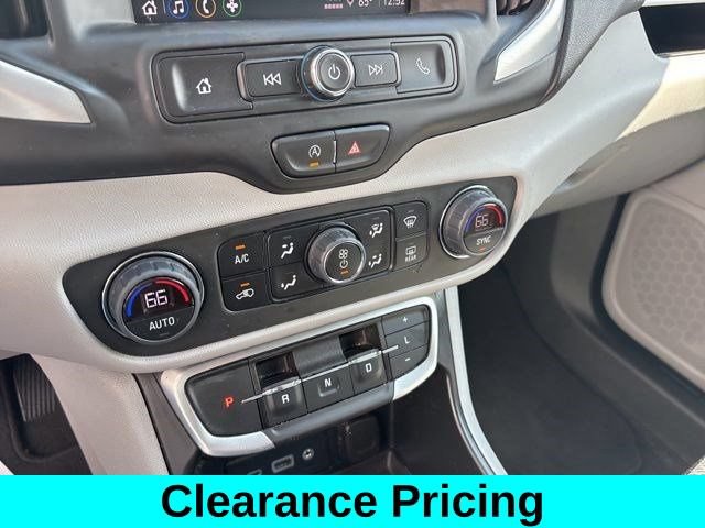 Used 2023 GMC Terrain SLE w/ Driver Convenience Package AWD/4WD image 24