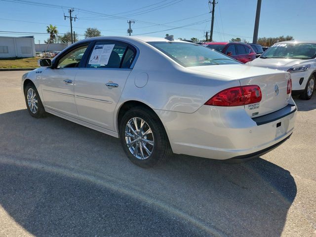 Used 2011 Buick Lucerne CXL image 4