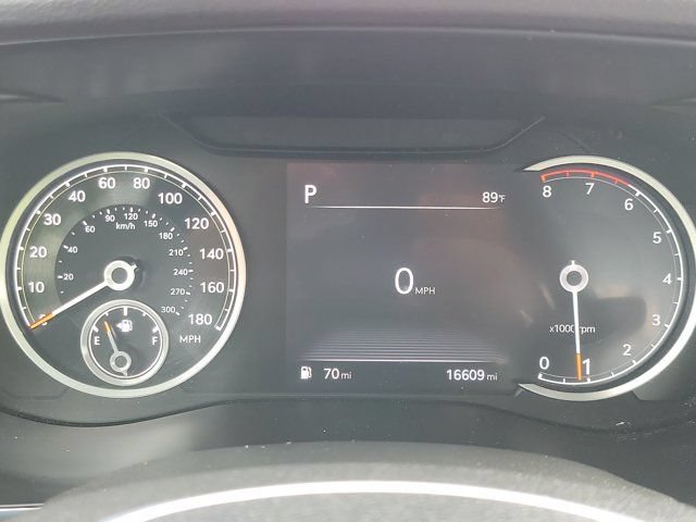 Certified 2023 Genesis G70 2.0T RWD image 21