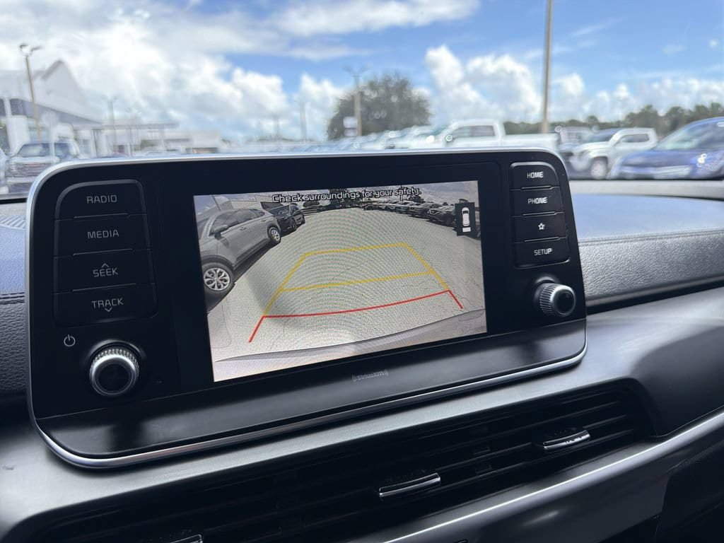 Used 2020 Kia Telluride LX FWD image 21
