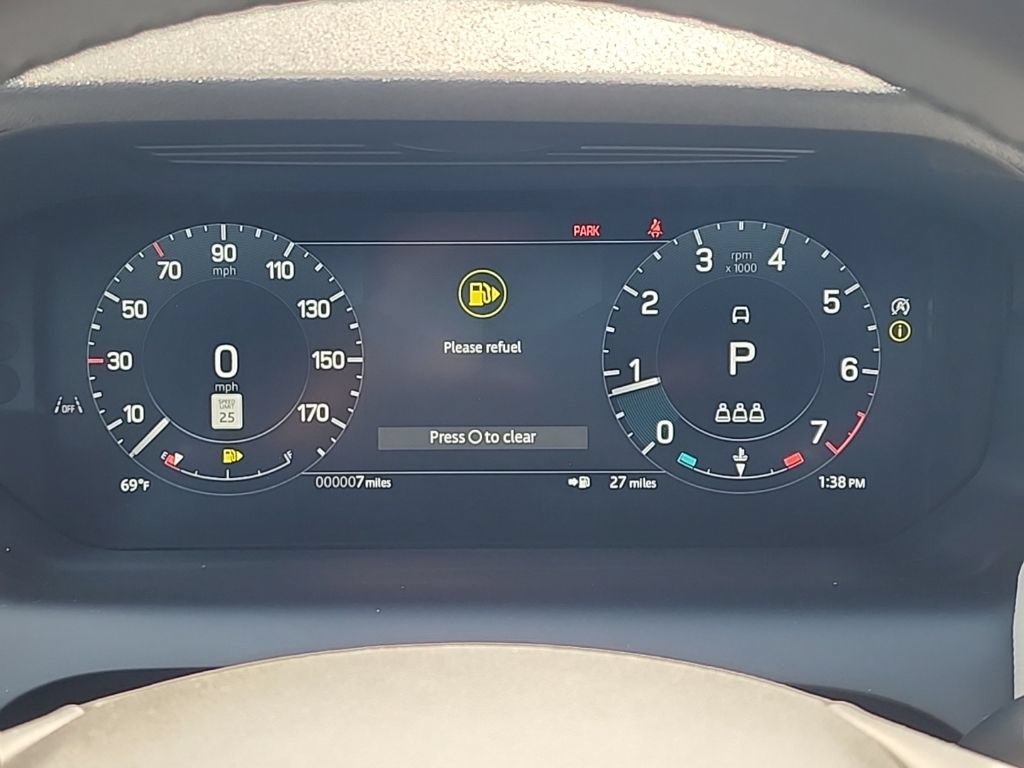 New 2026 Land Rover Discovery Sport Landmark AWD/4WD image 27