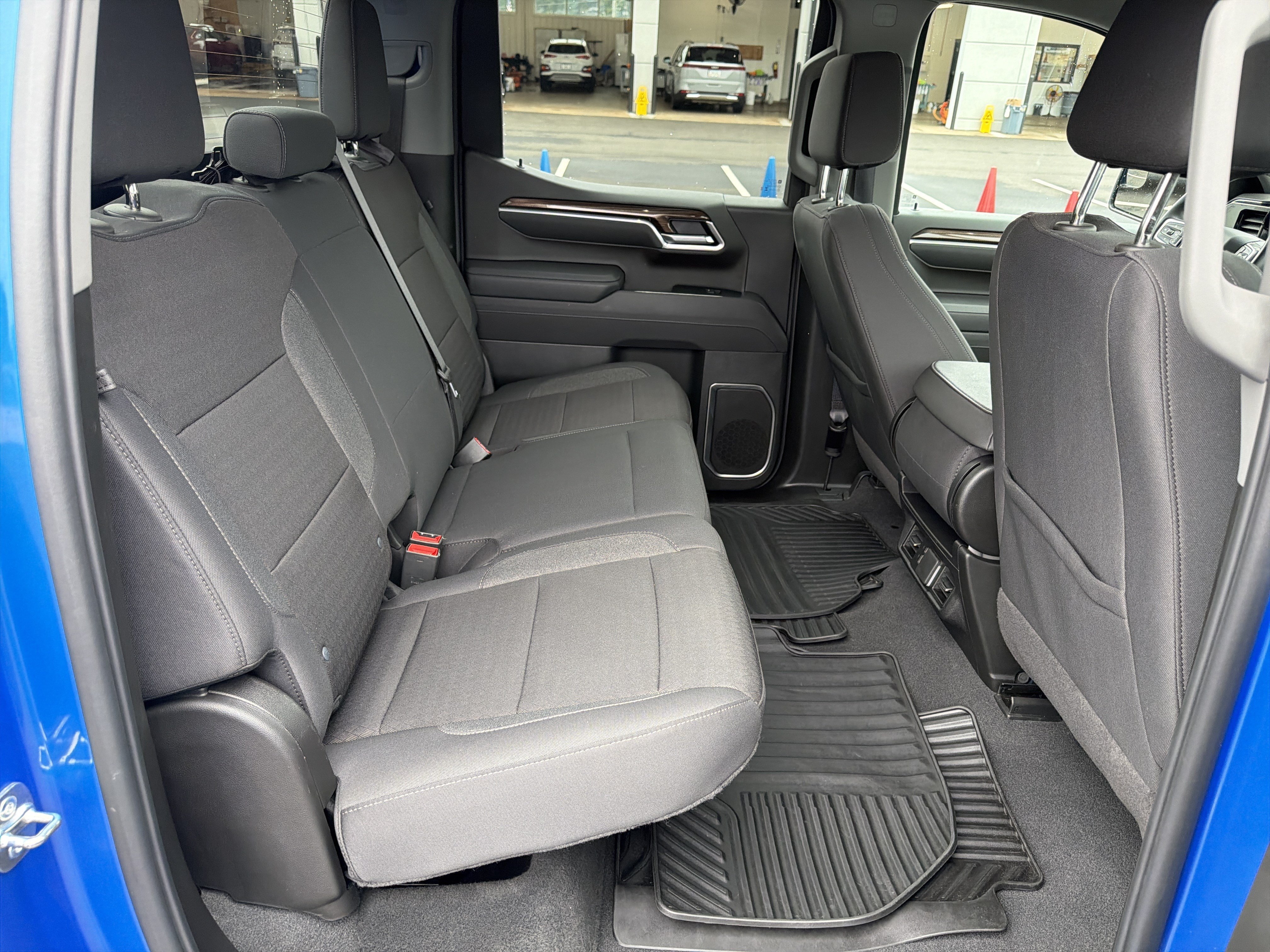 Used 2026 Chevrolet Silverado 1500 RST AWD/4WD image 15