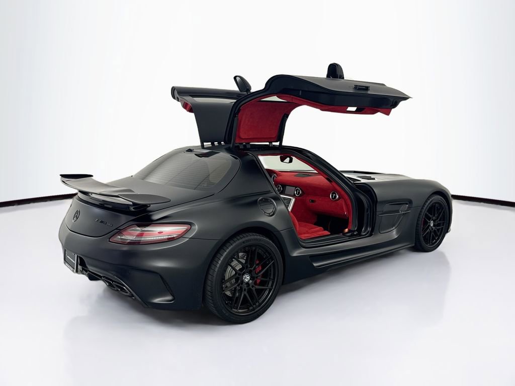 Used 2011 Mercedes-Benz SLS AMG Coupe image 36