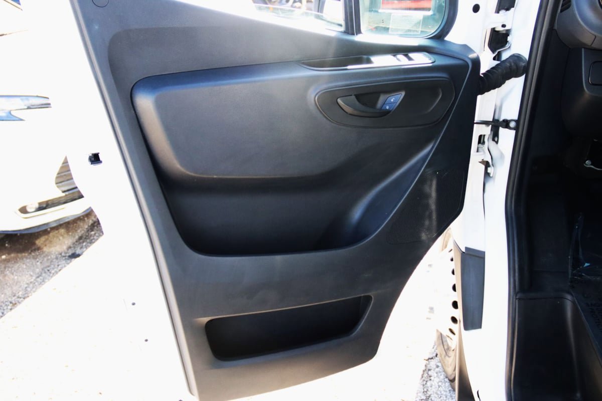 Used 2022 Mercedes-Benz Sprinter 3500 image 26