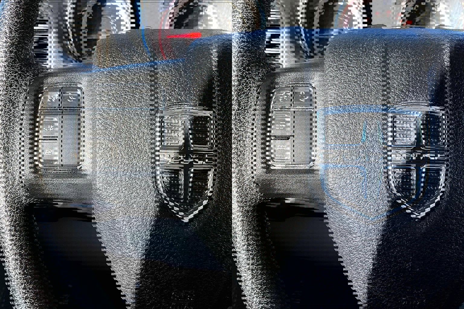 Used 2018 Dodge Grand Caravan SE w/ UConnect Hands-Free Group image 17