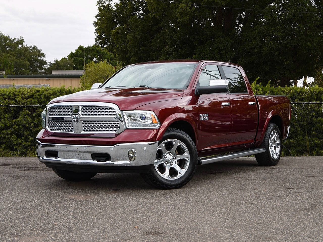 Used 2016 RAM 1500 Laramie w/ Convenience Group
