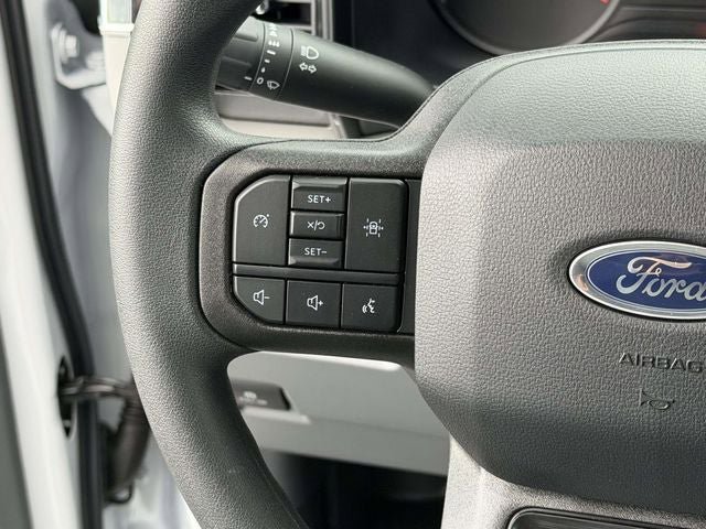 New 2026 Ford F550 4x4 Crew Cab image 13