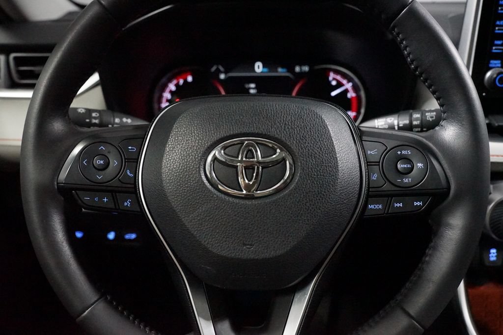 Used 2019 Toyota RAV4 Adventure w/ Cold Weather Package AWD/4WD image 12