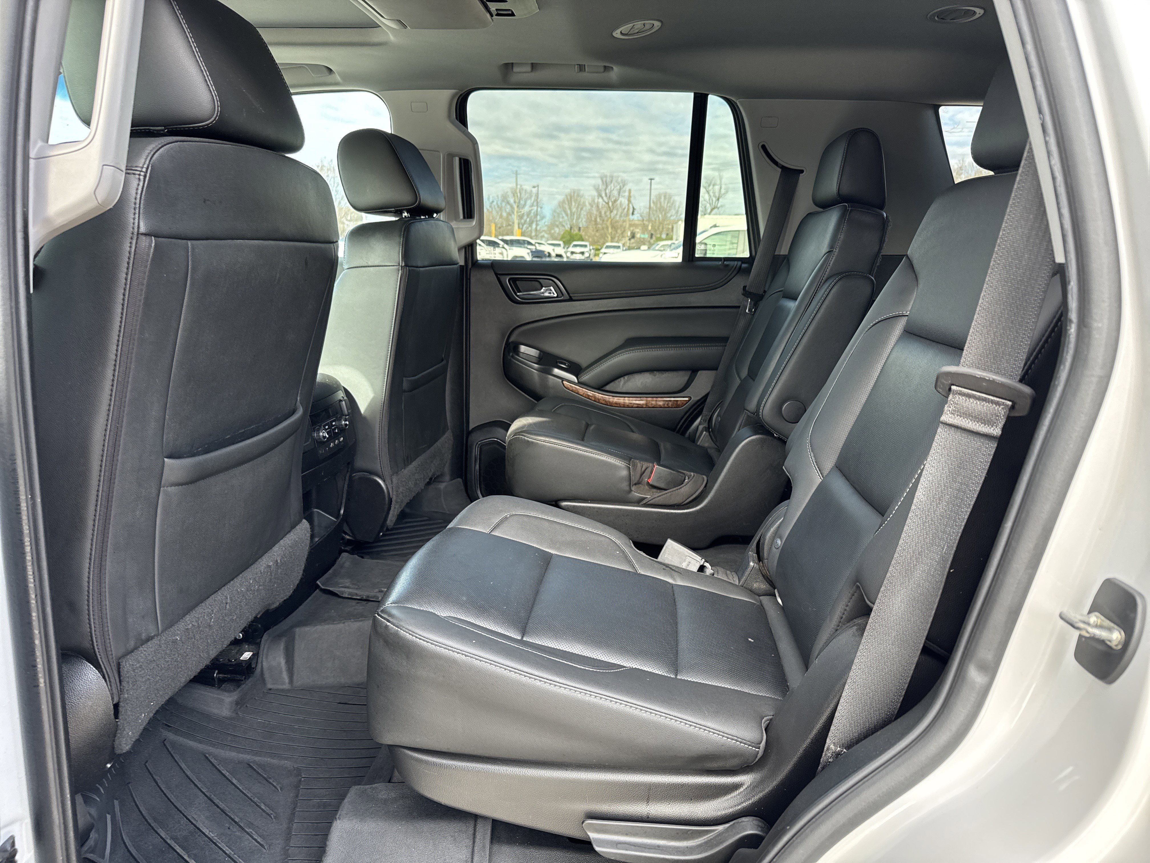 Used 2019 Chevrolet Tahoe Premier image 33