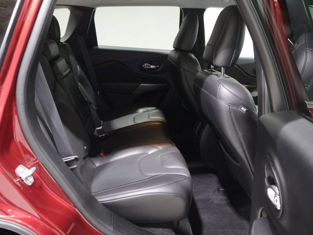 Certified 2019 Jeep Cherokee Limited AWD/4WD image 21