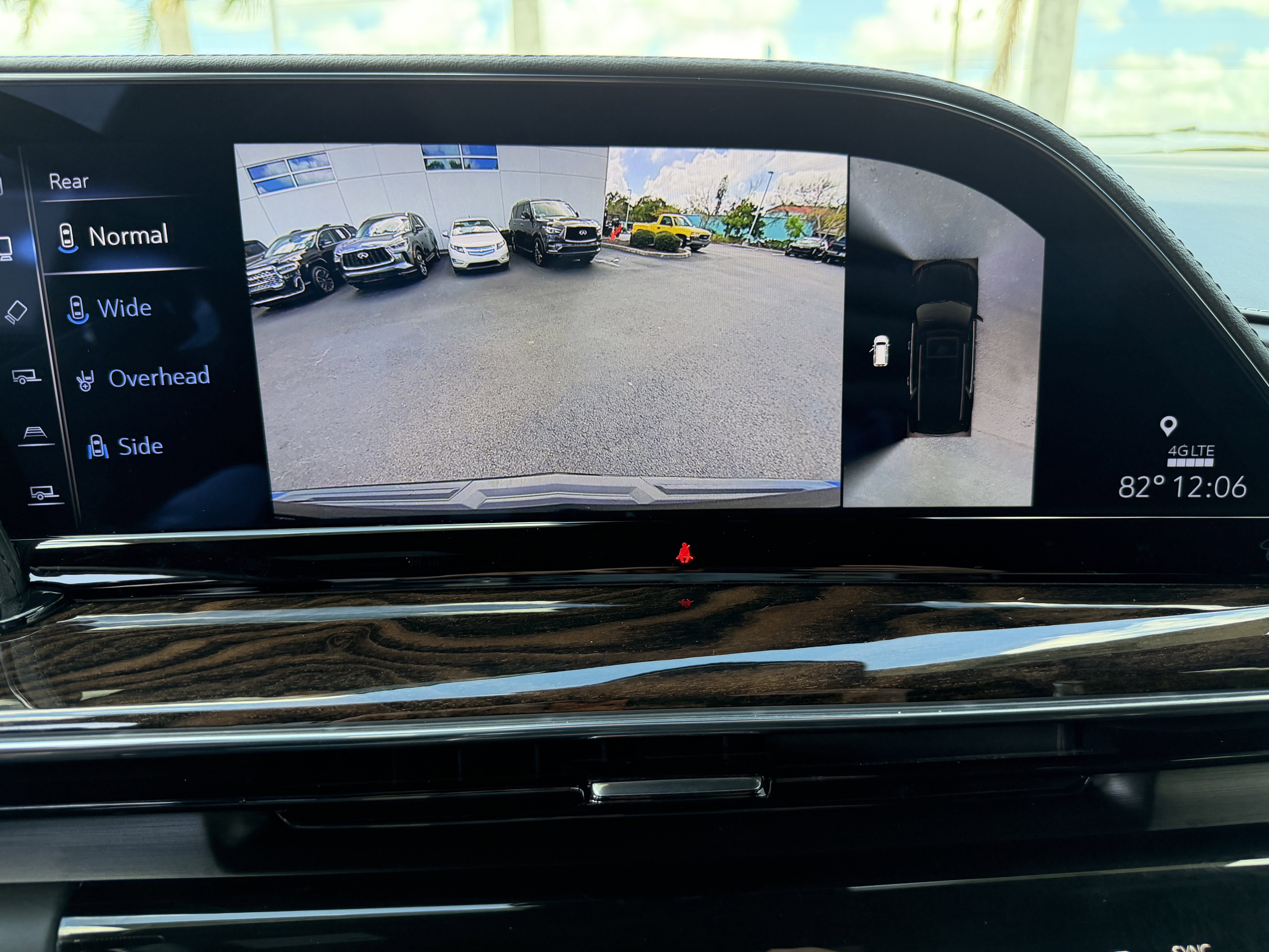 Certified 2023 Cadillac Escalade Premium Luxury Platinum w/ LPO, Radiant Package image 24