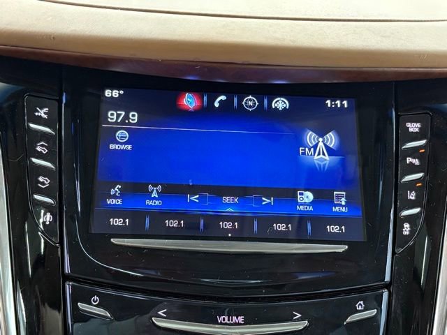 Used 2015 Cadillac Escalade Platinum image 25