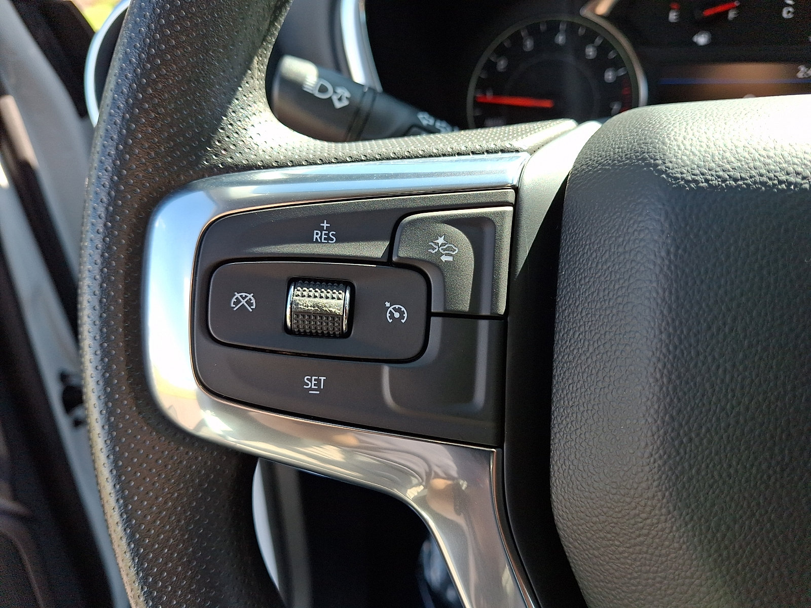 Used 2023 Chevrolet Blazer LT w/ Convenience Package AWD/4WD image 18