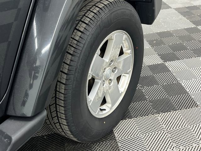 Used 2010 Jeep Wrangler Unlimited Sahara w/ Dual Top Group image 10