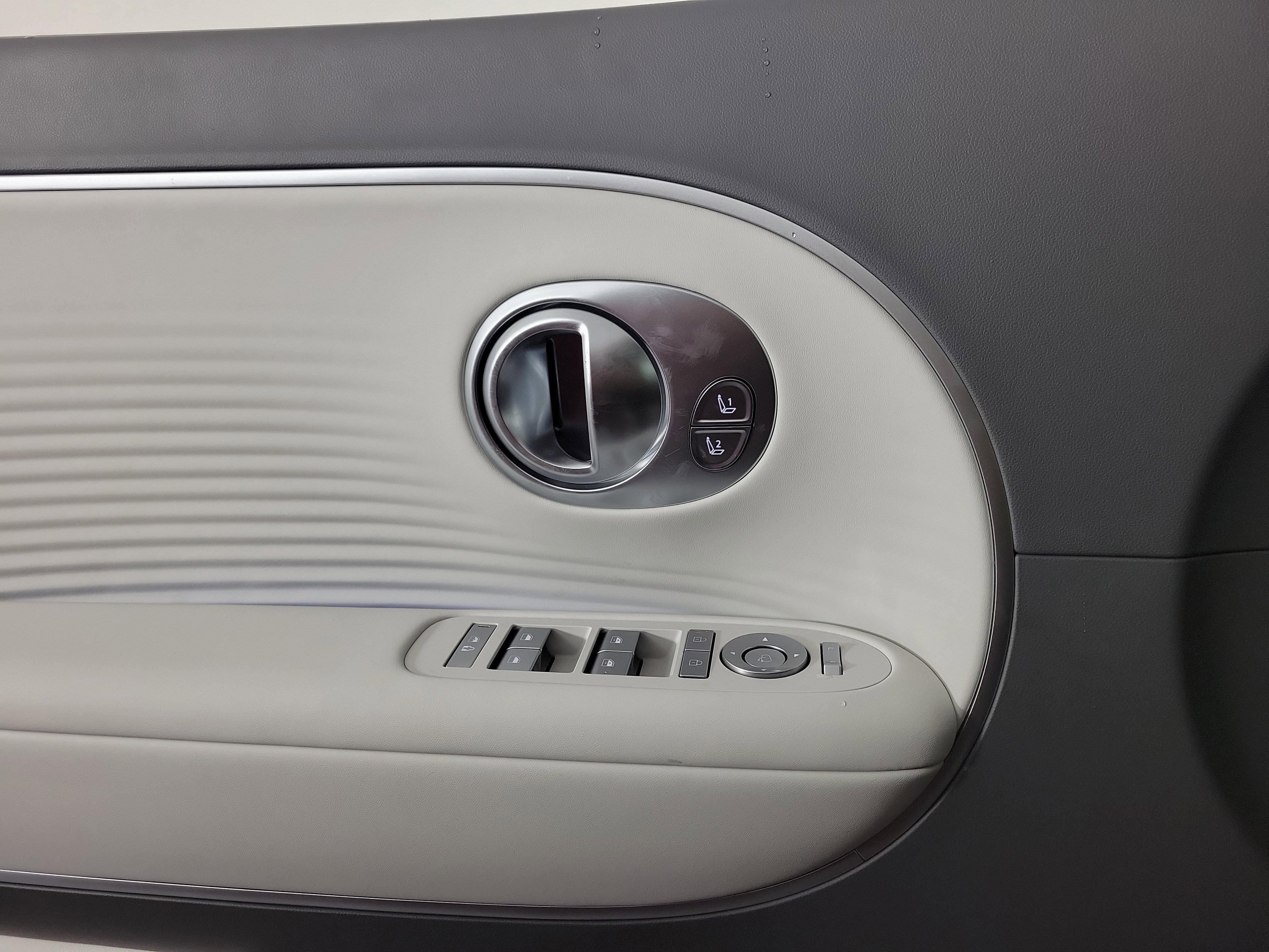 New 2026 Hyundai Ioniq 9 Limited image 23