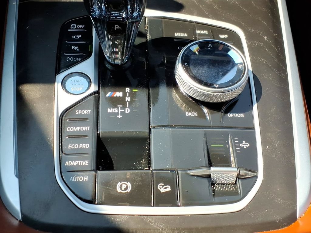 Used 2021 BMW X7 M50i AWD/4WD image 20