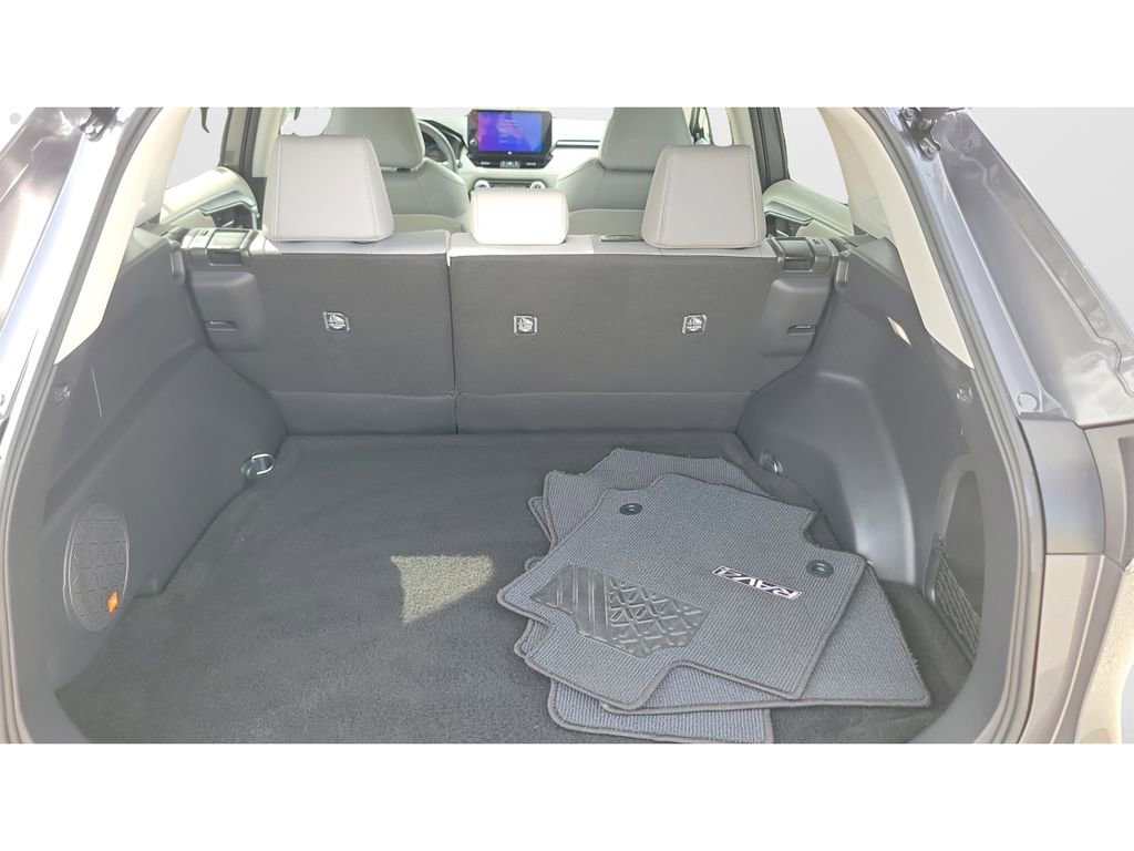 Used 2024 Toyota RAV4 Limited w/ Advanced Technology Package image 12