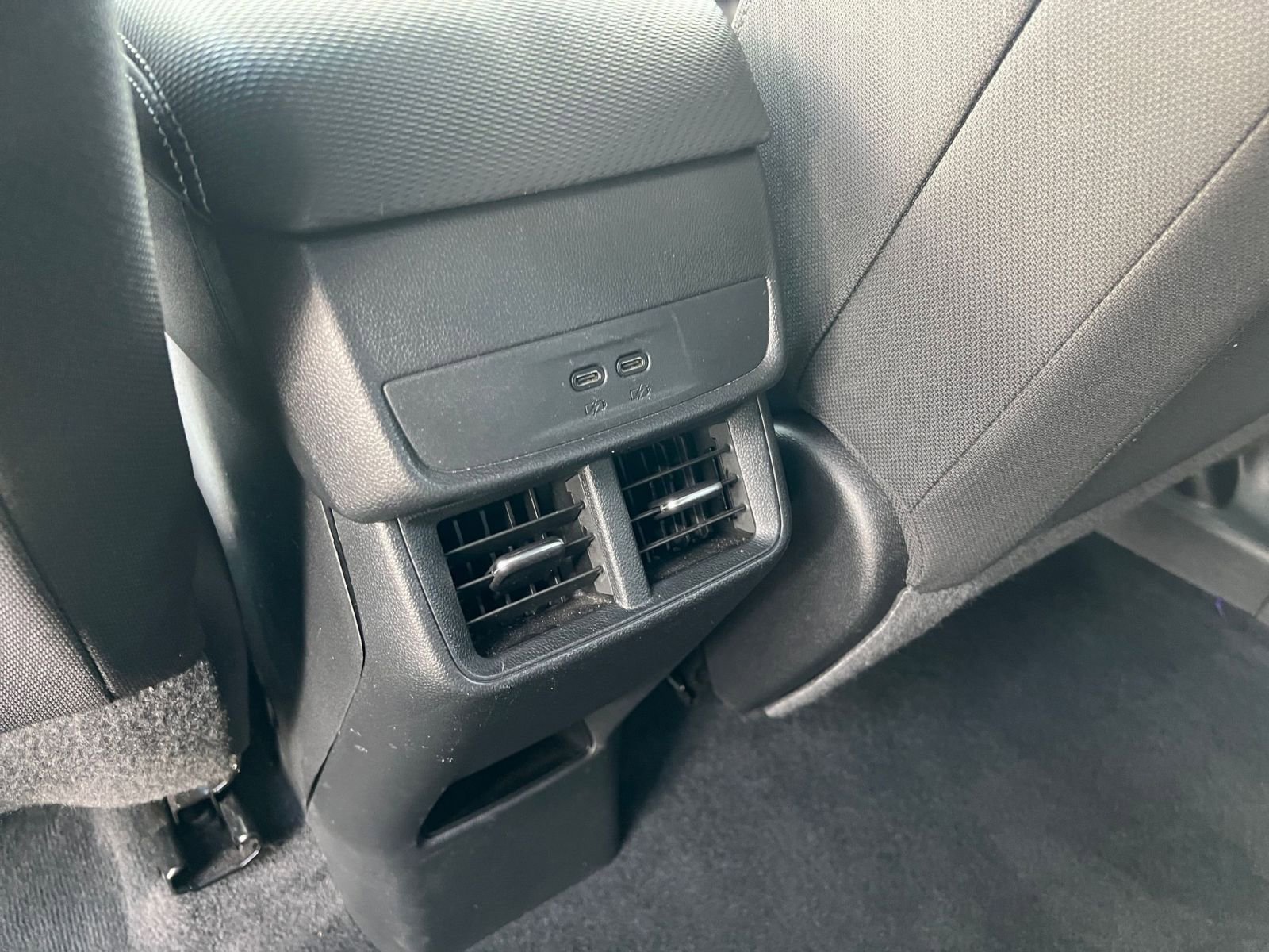 Used 2025 Chevrolet Equinox LT image 24