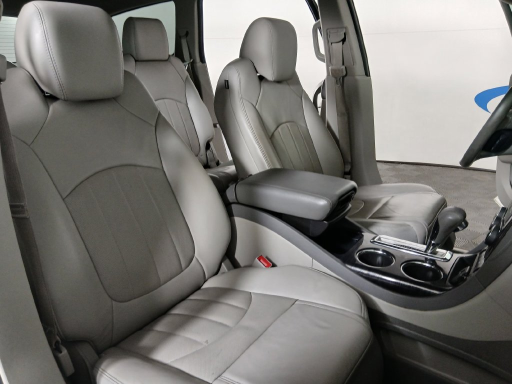 Used 2016 Buick Enclave Leather w/ Trailering Package AWD/4WD image 12