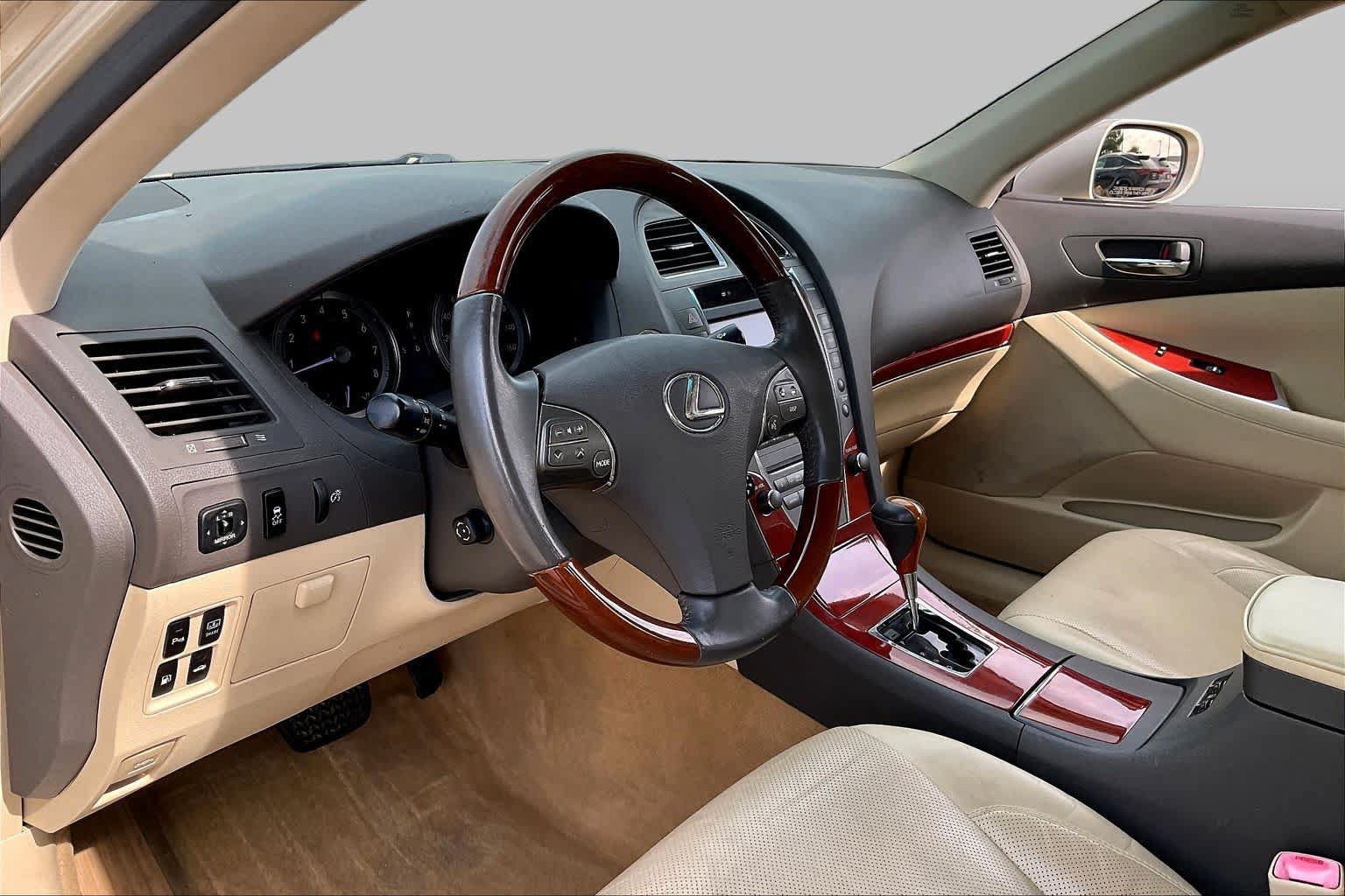 Used 2012 Lexus ES 350 FWD image 15