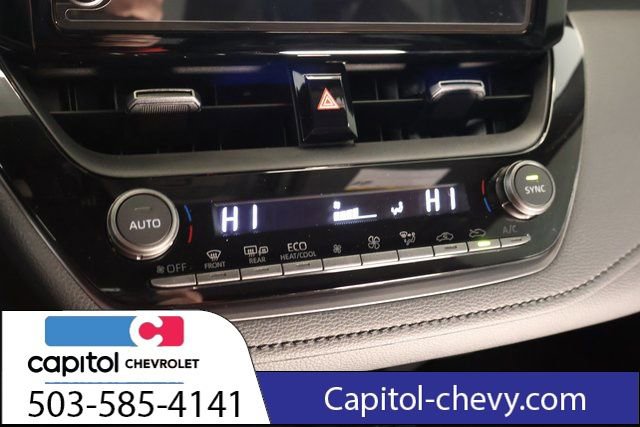 Used 2025 Toyota Corolla Premium image 21