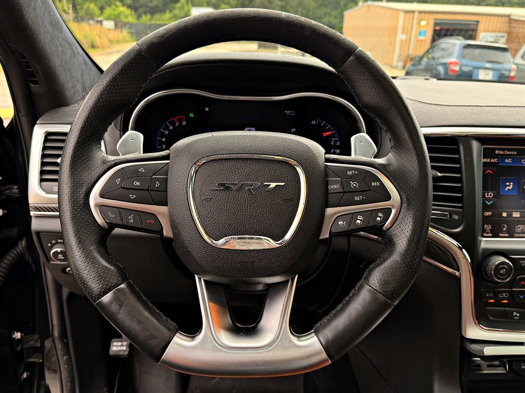 Used 2015 Jeep Grand Cherokee SRT AWD/4WD image 12