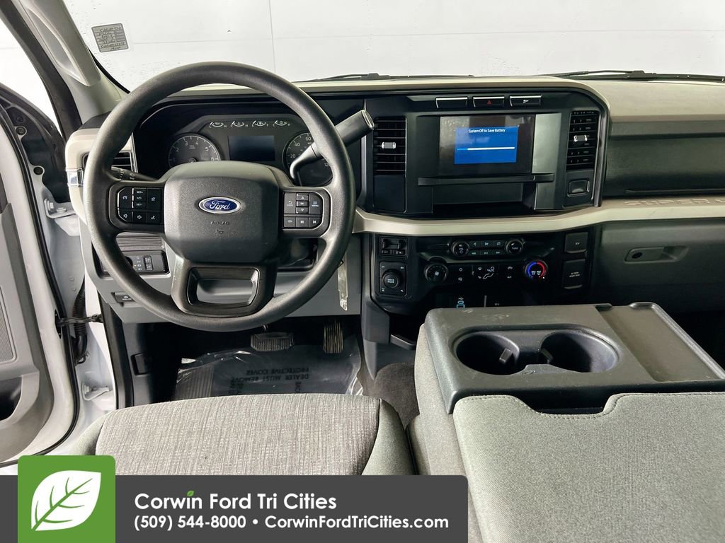 Used 2024 Ford F350 XLT image 23