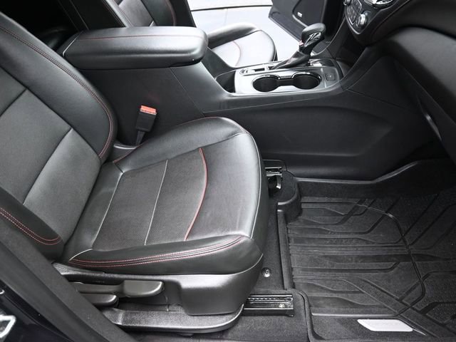 Used 2022 Chevrolet Equinox RS w/ RS Leather Package image 26