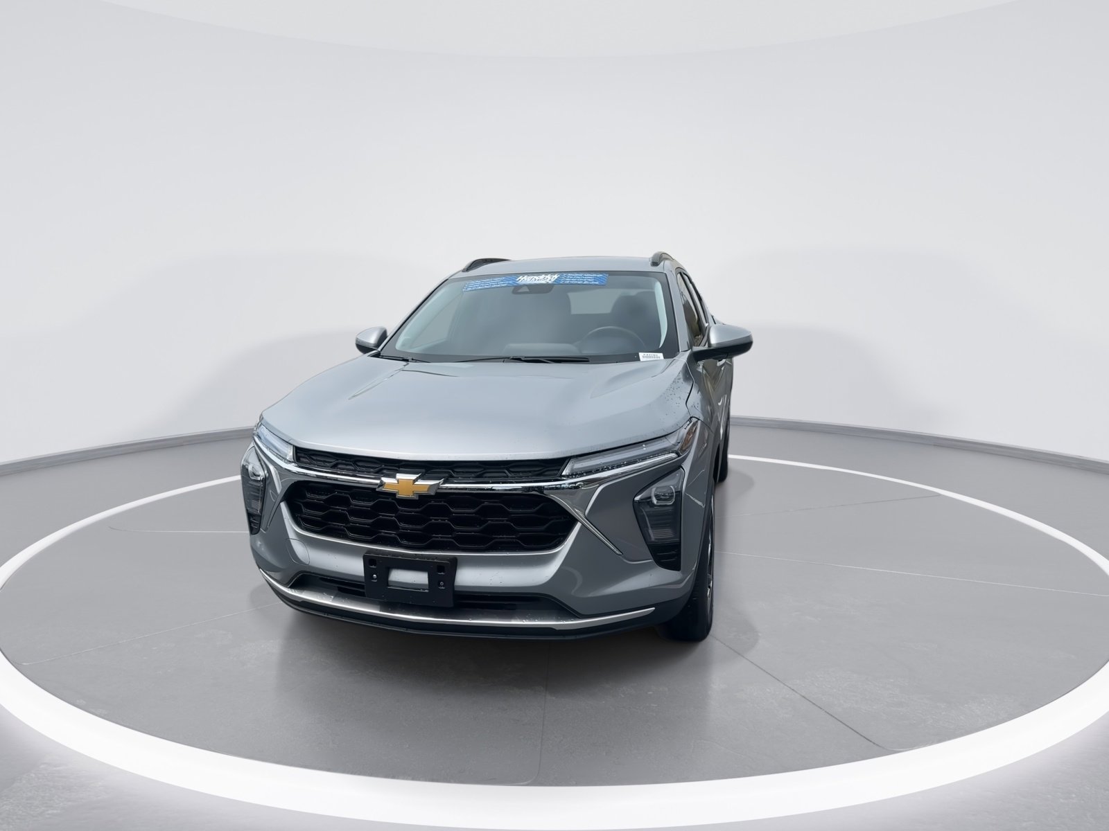 Used 2025 Chevrolet Trax LT w/ LT Convenience Package image 3