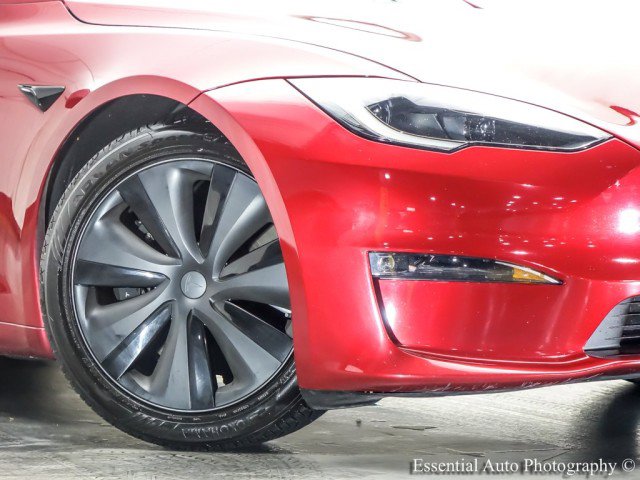 Used 2023 Tesla Model S image 3