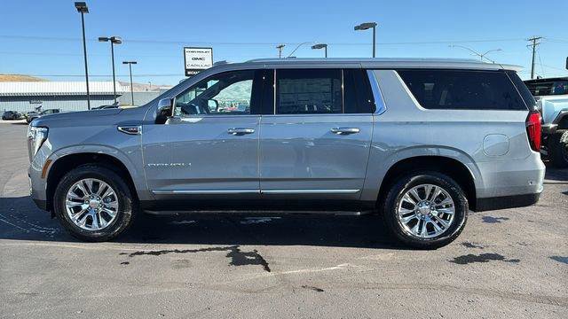 New 2026 GMC Yukon XL Denali w/ LPO, Illumination Package image 6