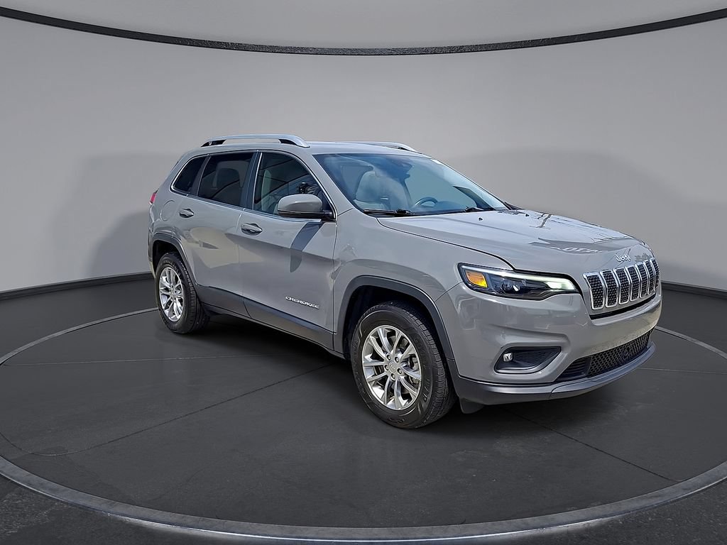 Used 2021 Jeep Cherokee Latitude Lux w/ Sun & Sound Group AWD/4WD image 5