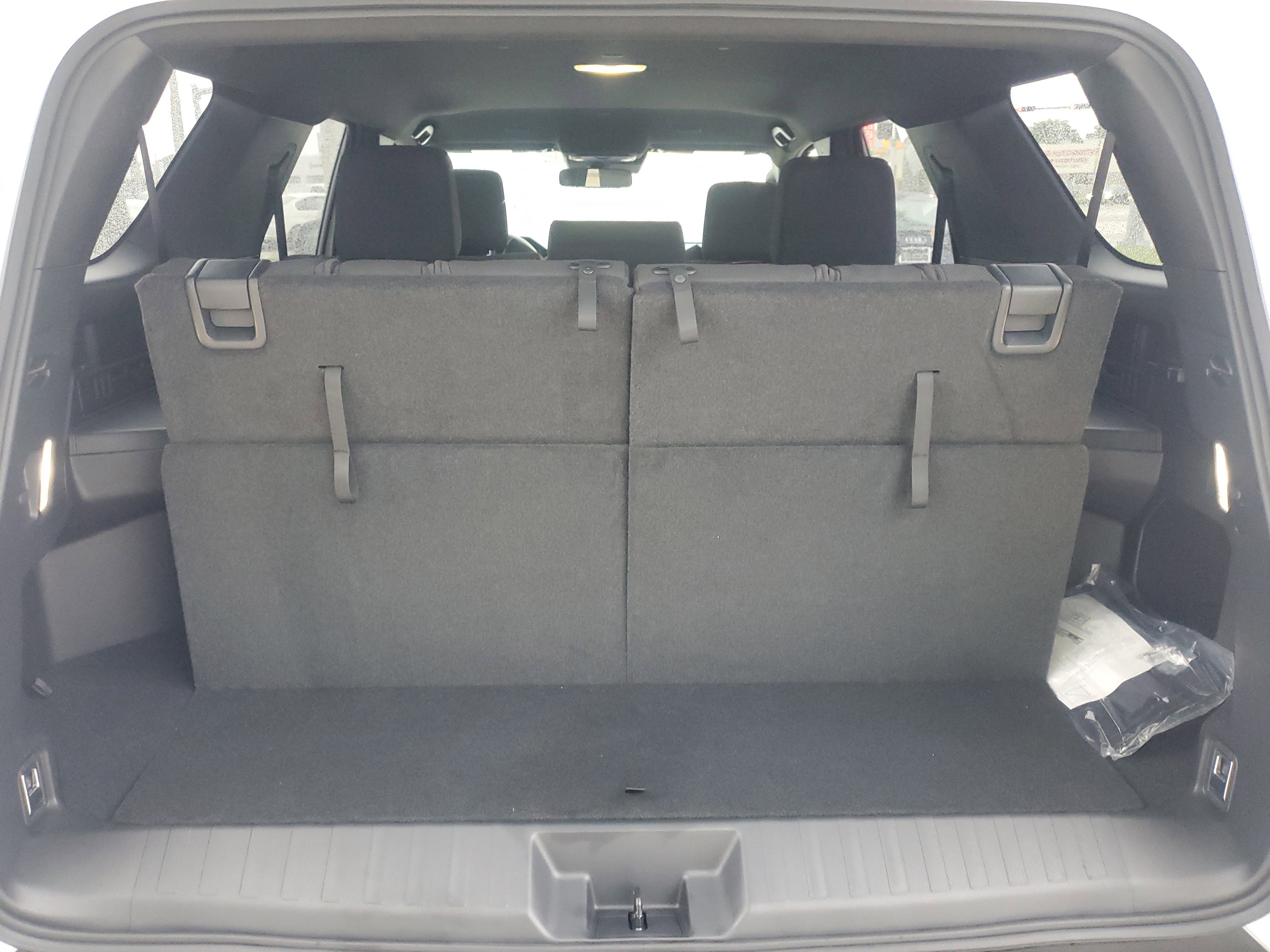 Used 2025 Toyota 4Runner SR5 image 12