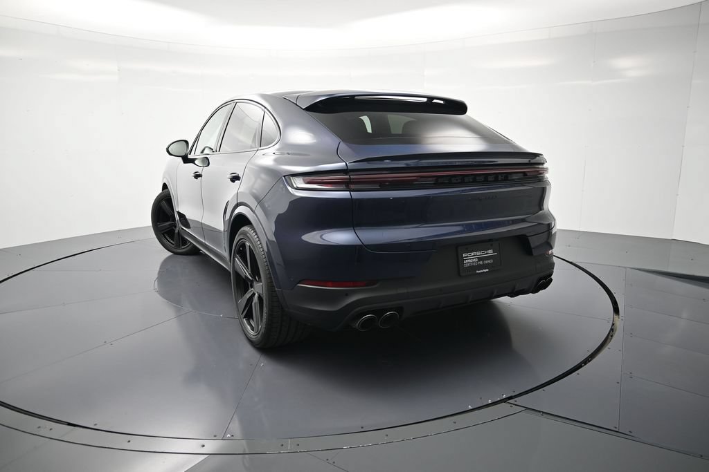 Certified 2025 Porsche Cayenne Coupe AWD/4WD image 41