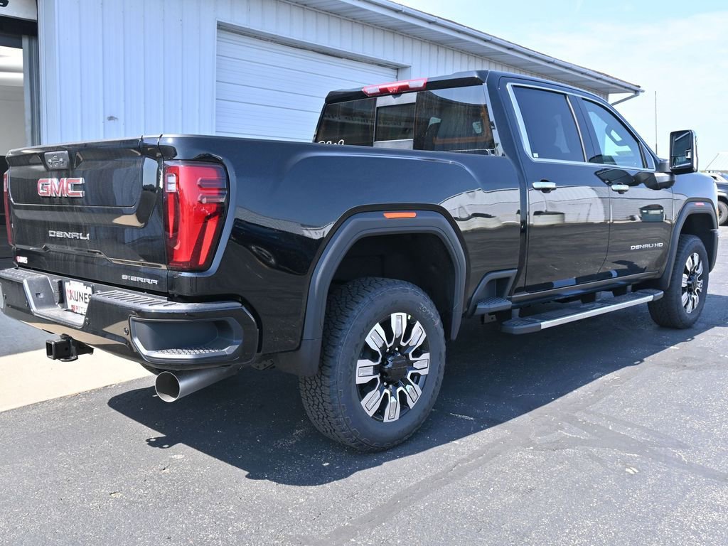 New 2026 GMC Sierra 3500 Denali w/ Denali Reserve Package image 5