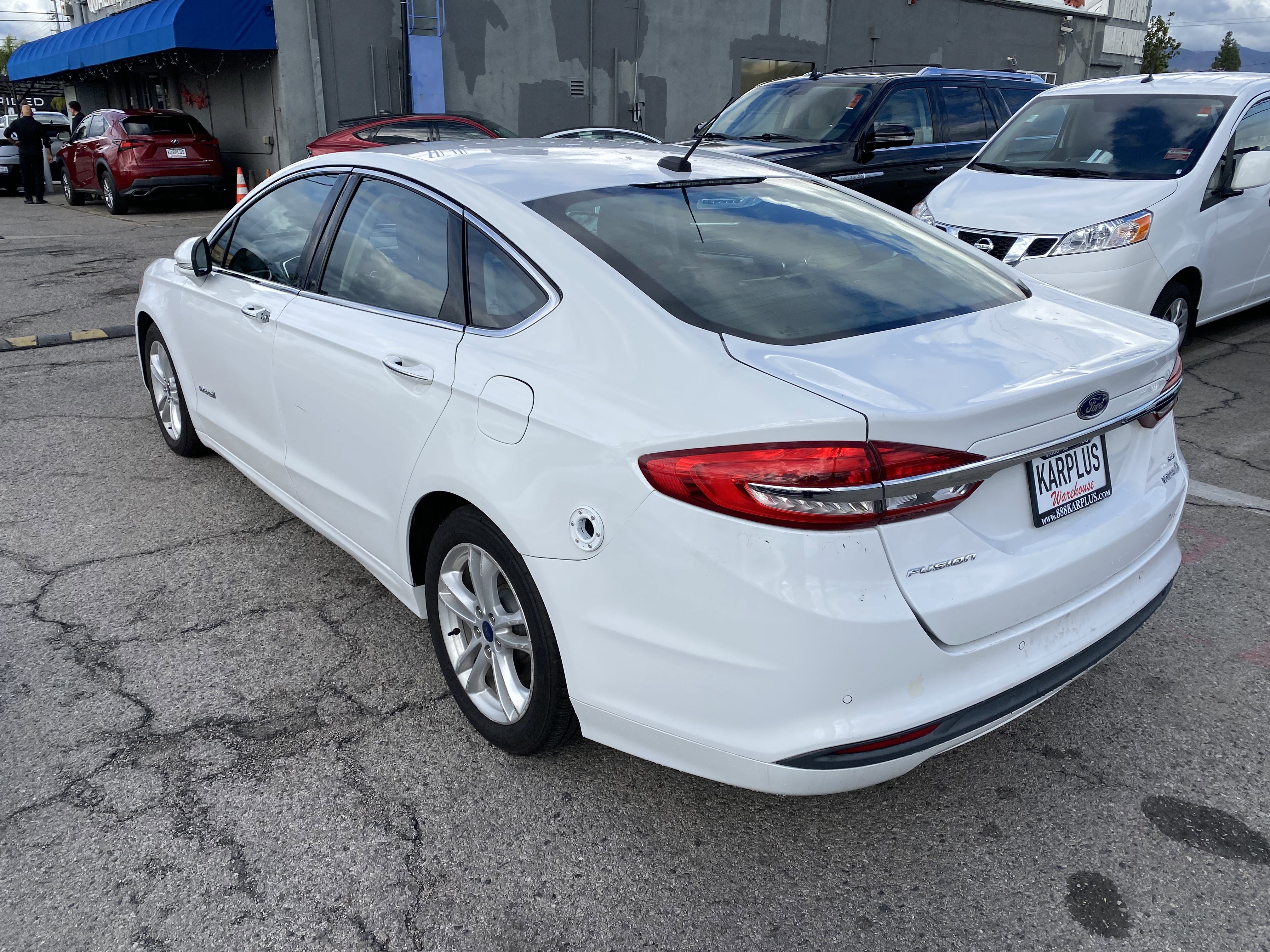 Used 2018 Ford Fusion SE w/ Equipment Group 602A image 10