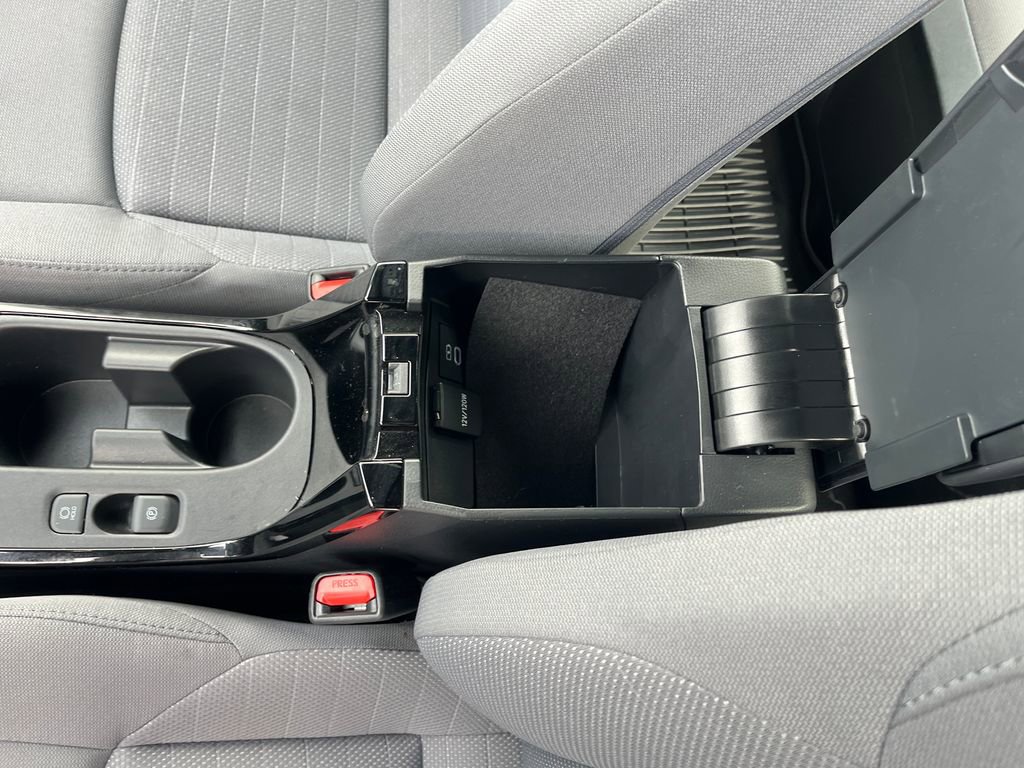 Certified 2024 Toyota Corolla SE image 24