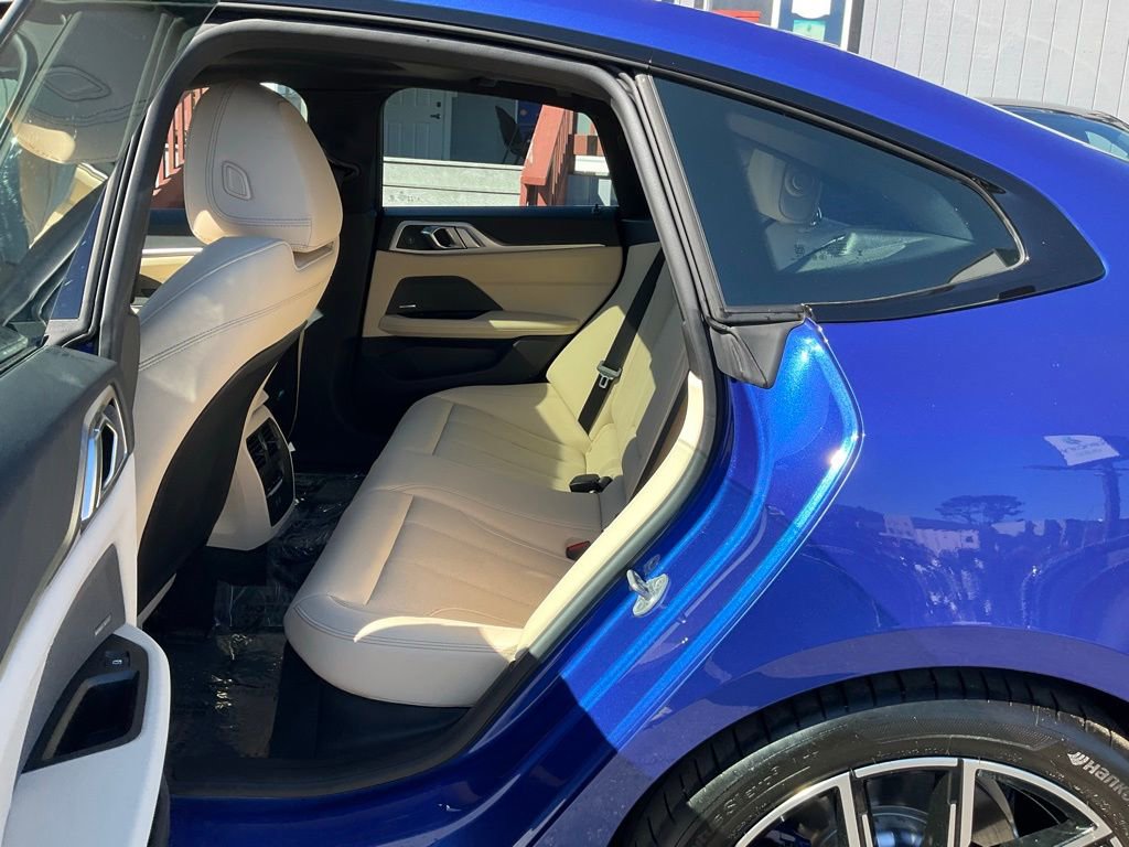 Used 2025 BMW i4 eDrive40 w/ M Sport Package image 26