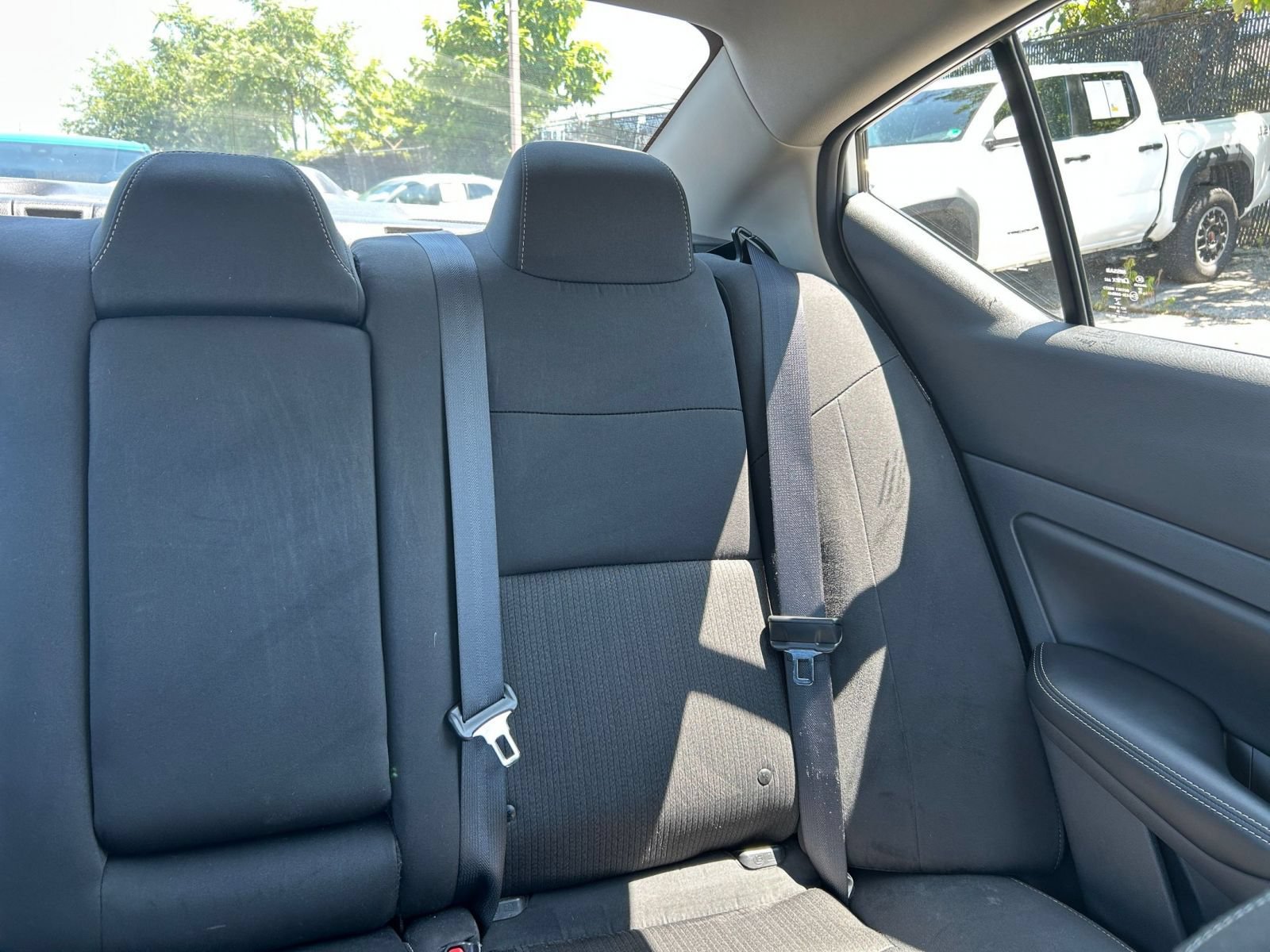 Used 2025 Nissan Altima 2.5 SV FWD image 27