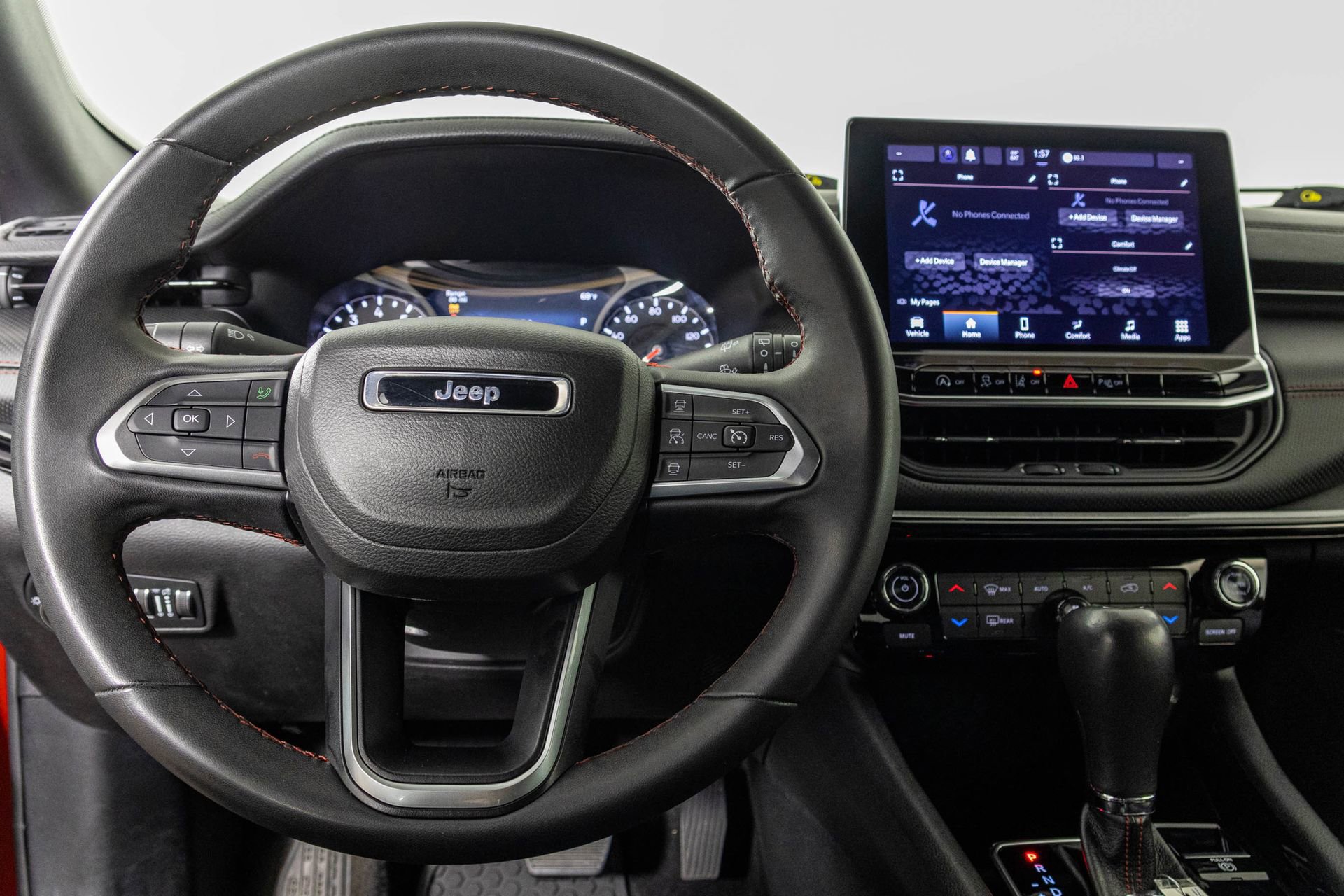 Used 2023 Jeep Compass Trailhawk image 28