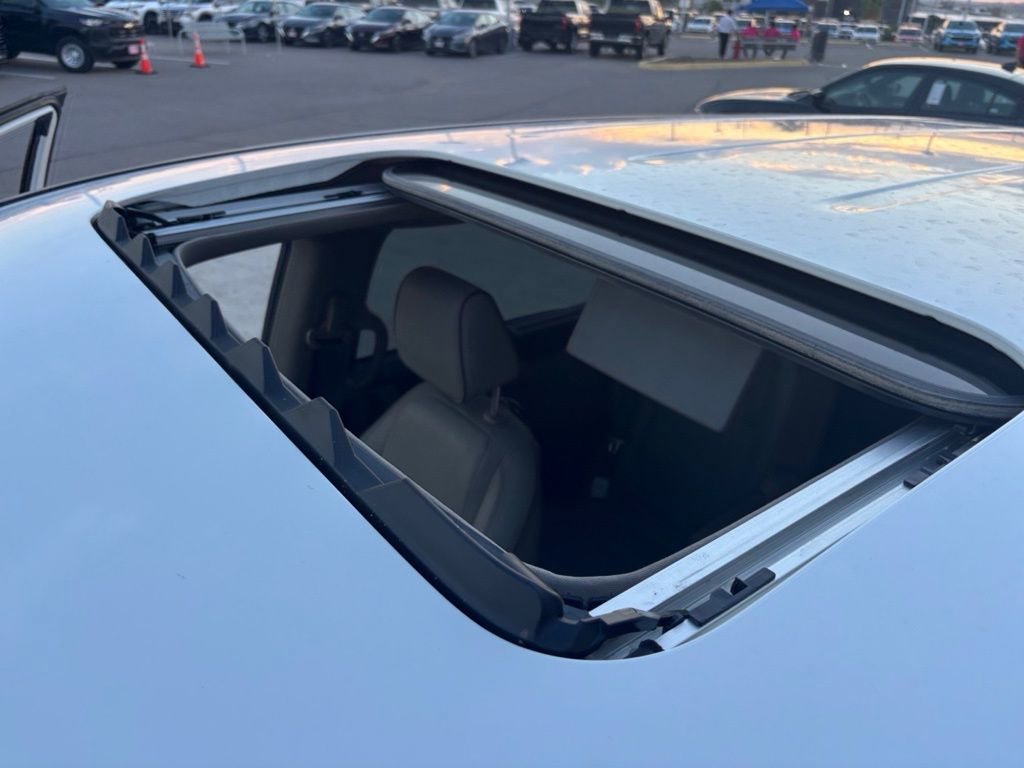 Used 2024 Honda Odyssey Elite image 23