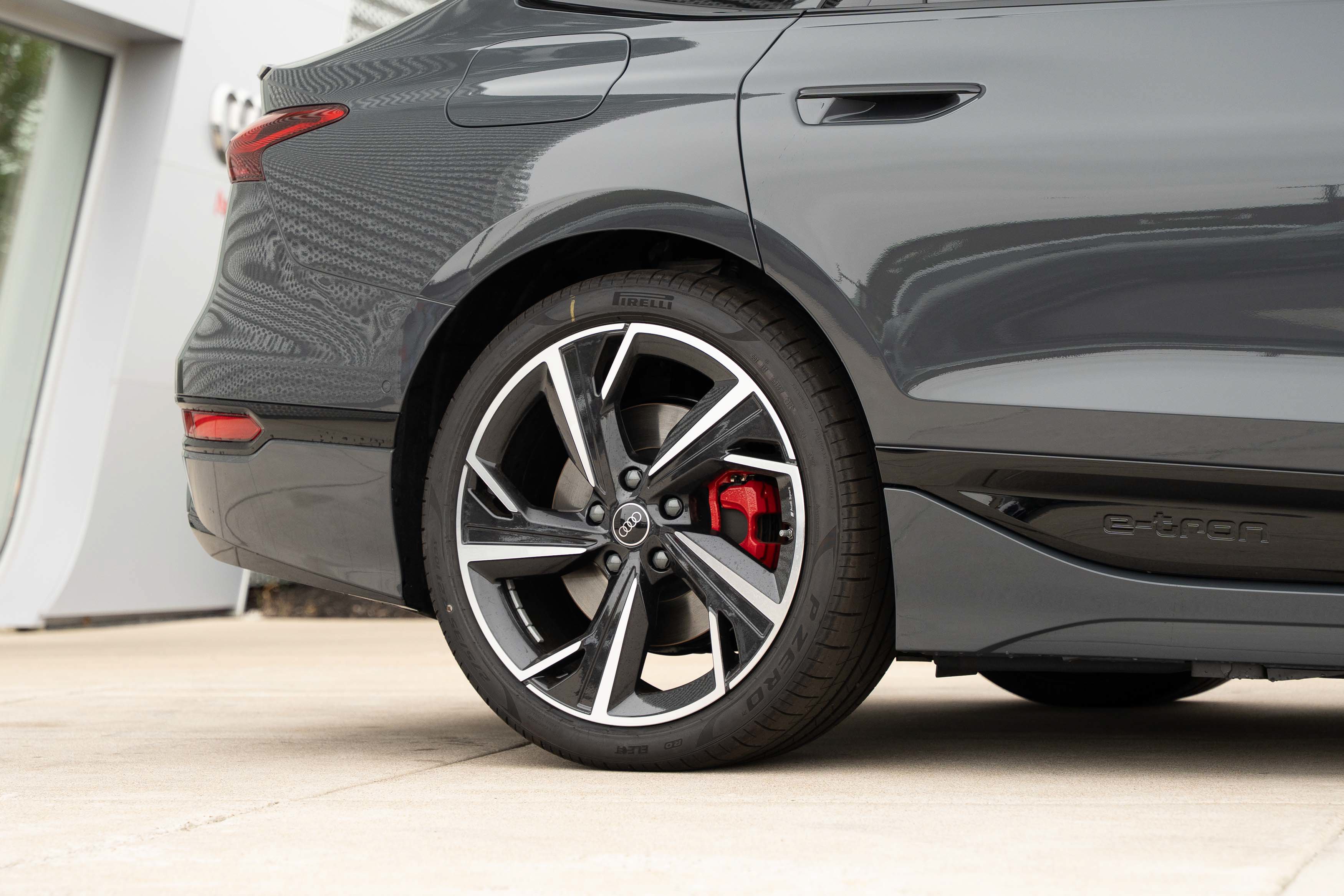 New 2027 Audi S6 e-tron Prestige AWD/4WD image 32