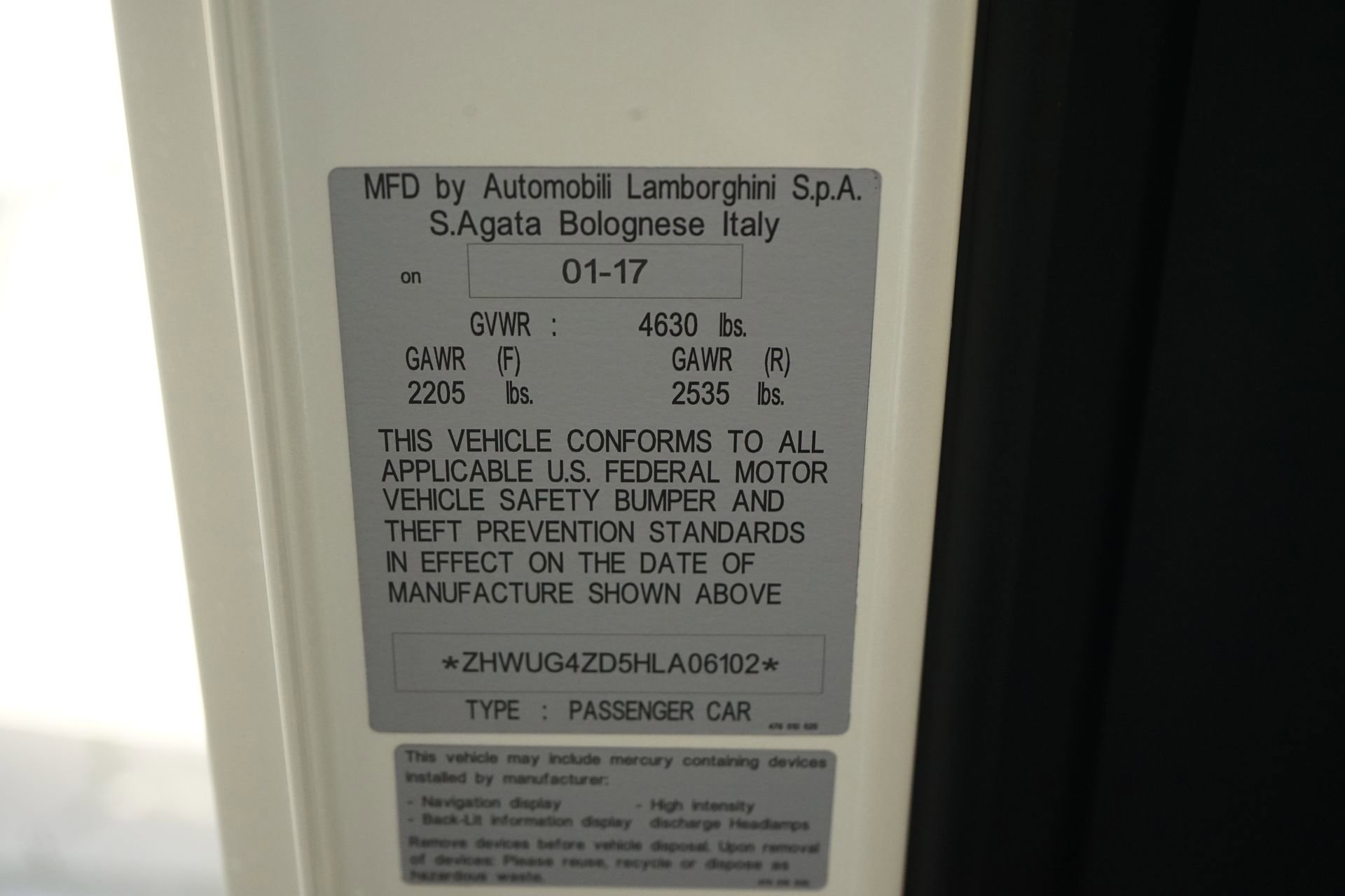 Used 2017 Lamborghini Aventador S AWD/4WD image 28