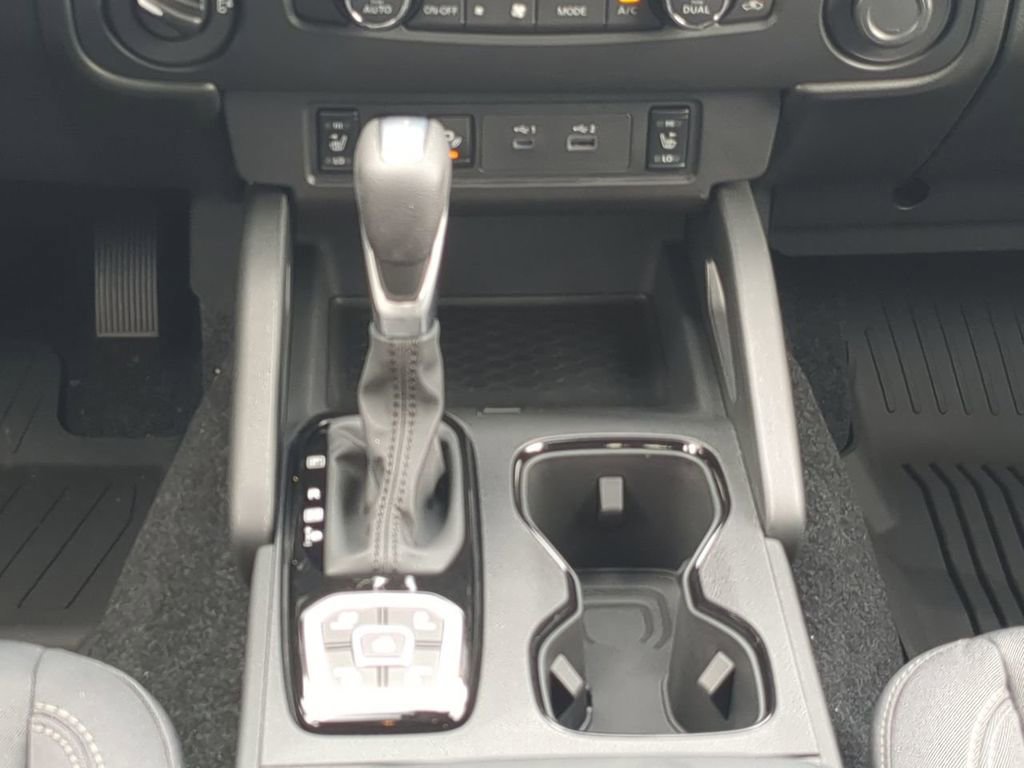 New 2026 Nissan Frontier SV image 17